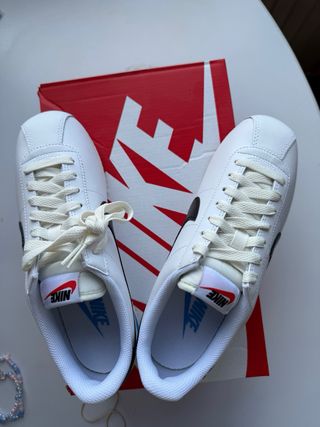 Nike Cortez Originales Talla 39 EUR