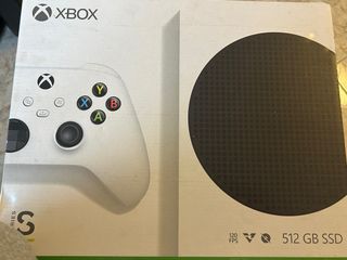 Xbox Series S 512GB, Baterías y 2 tarjetas 