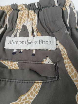 Bañador chico jirafas verde