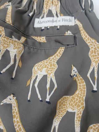 Bañador chico jirafas verde