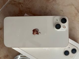 iPhone 13 Blanco usado solo 7meses. con garantía
