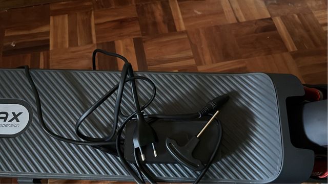 Patinete eléctrico Xiaomi 5 Max - como nuevo, 7 km