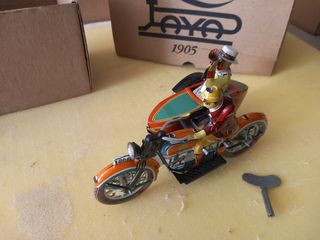 Réplica Paya Moto con Sidecar