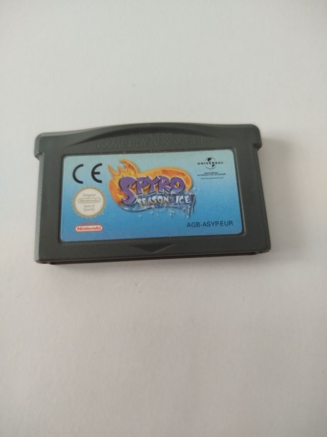 Spyro Season of Ice GBA