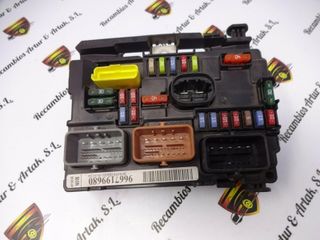 BCM Caja de fusibles Citroen Peugeot R08 BSM-00 9667199680