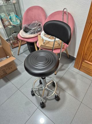 Silla de trabajo giratoria con respaldo