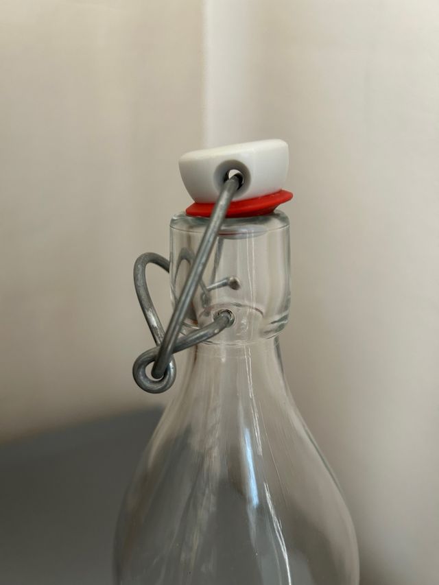 Bottiglia vuota di vermouth Espinaler