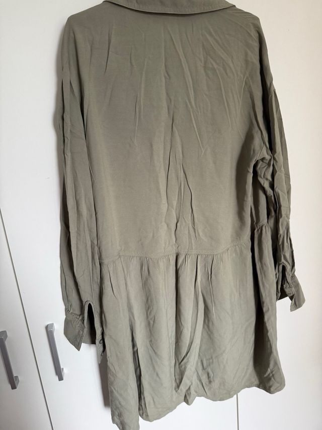 Vestido H&M verde oliva