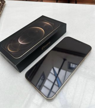 iPhone 12 Pro Dorado