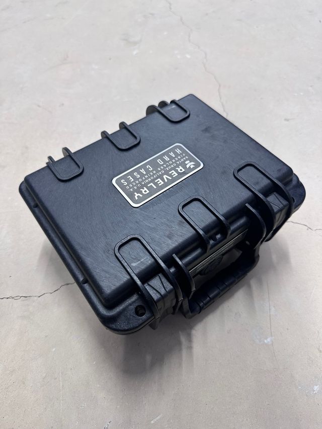 Maleta Revelry Negra a Prueba de Golpes