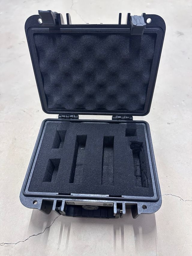 Maleta Revelry Negra a Prueba de Golpes