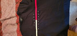 Camiseta Tommy Hilfiger Mujer XL Negra Roja SIN EX