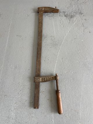 Sargento carpintero ACERO