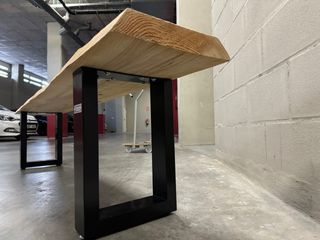 Tablero pino 5cm grosor y con patas metálica 45cm