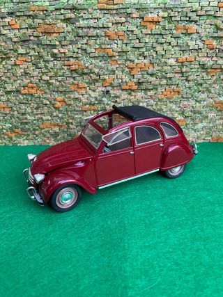 Citroën 2CV – Escala 1:17 – Solido