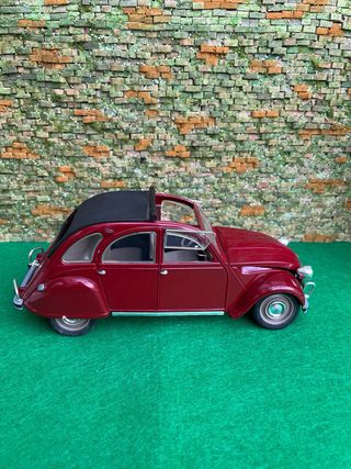 Citroën 2CV – Escala 1:17 – Solido