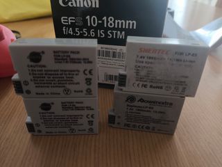 Cámara Canon EOS 700D con objetivo EF-S 18-135mm