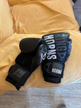 Guantes de Boxeo Ringhorns Negros