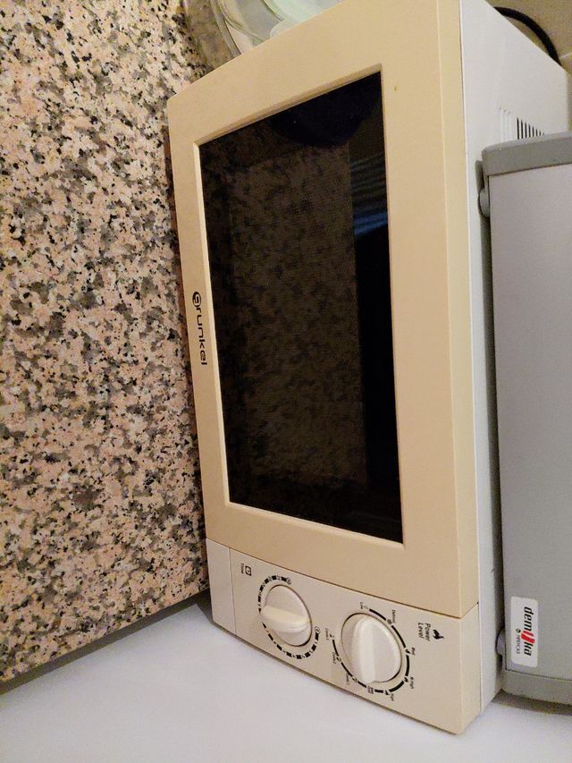 Microondas Grundig
