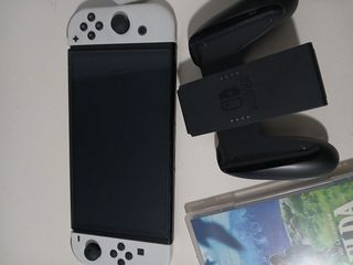 Nintendo Switch OLED Blanca y Negra