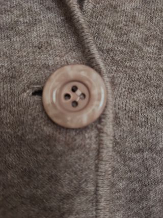 Confortable chaqueta de la marca Algo Bonito. Ta L
