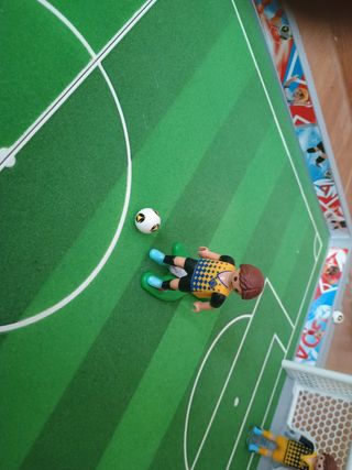 Futbolín Playmobil con jugadores
