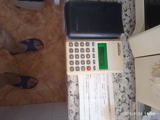 Calculadora Sharp ELSI MATE EL-210