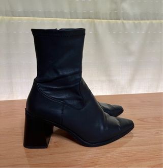 Botines negros Zara 