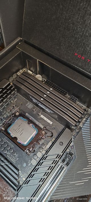 Placa Base ASUS ROG Maximus Z790 Hero Intel CoreI9