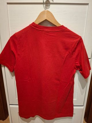 Camiseta de Adidas. Unidad.