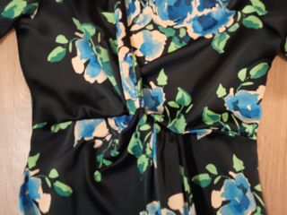 Vestido Mango floral negro