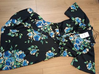 Vestido Mango floral negro