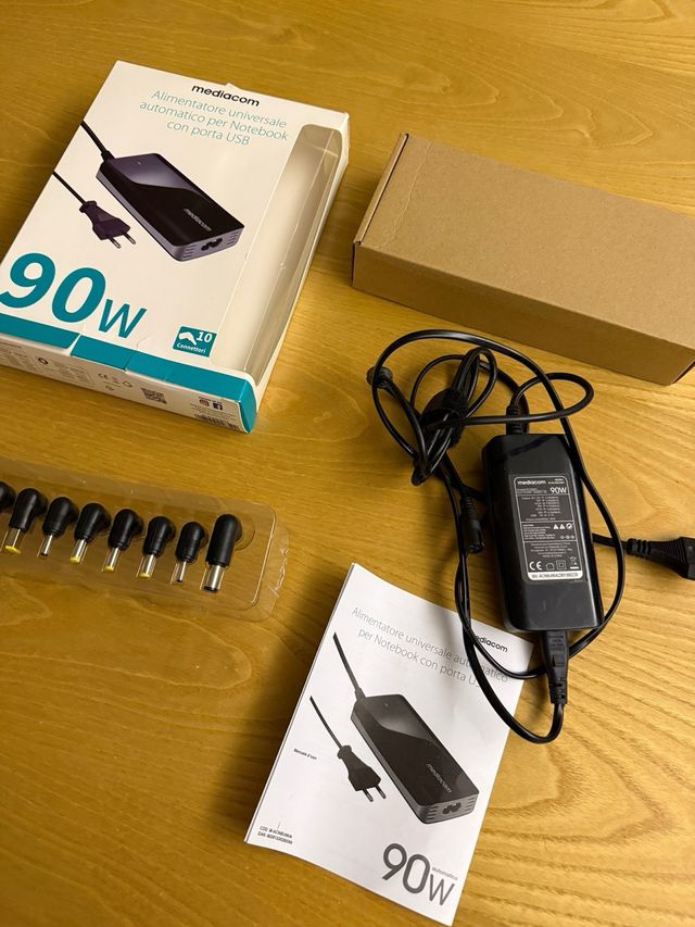 Alimentatore Universale Mediacom 90W USB Notebook