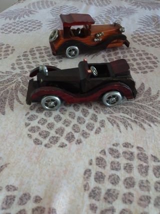 Macchinine in legno vintage