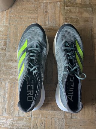 Adidas Adizero Boston 12 gris/verde. 