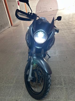 Honda Transalp 700
