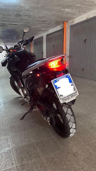 Honda Transalp 700