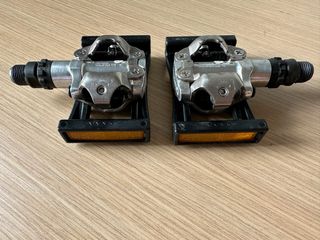 Pedales Shimano PD-M520 Automáticos.Y adaptadores 