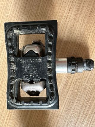 Pedales Shimano PD-M520 Automáticos.Y adaptadores 