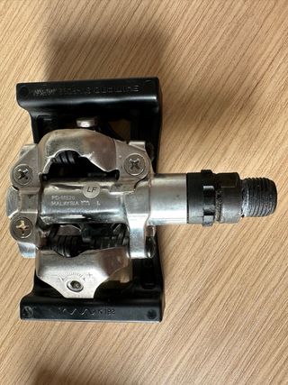 Pedales Shimano PD-M520 Automáticos.Y adaptadores 