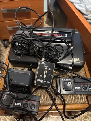 Consola Sega Master System II + Accesorios