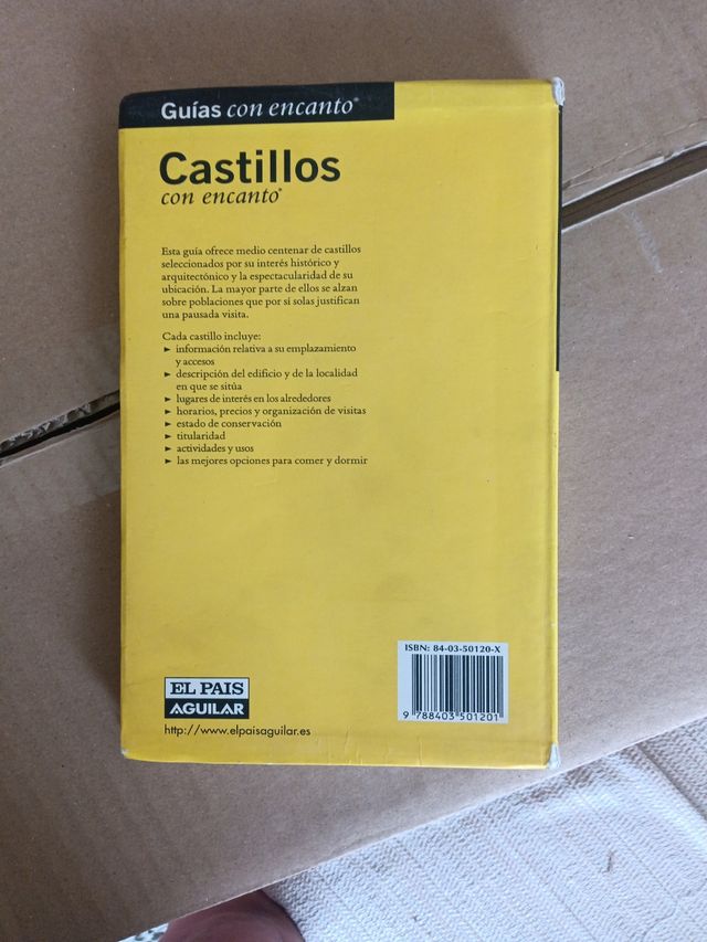 CASTILLOS CON ENCANTO (Spanish Edition)