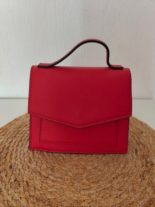 Bolso pequeño tipo sobre 