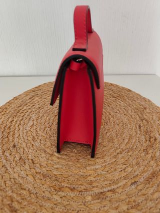Bolso pequeño tipo sobre 