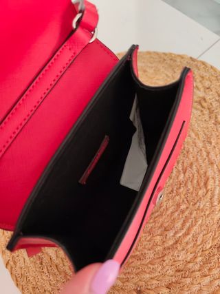Bolso pequeño tipo sobre 