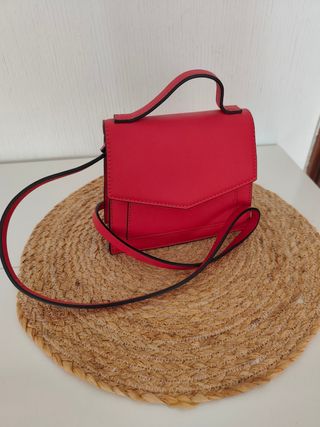 Bolso pequeño tipo sobre 