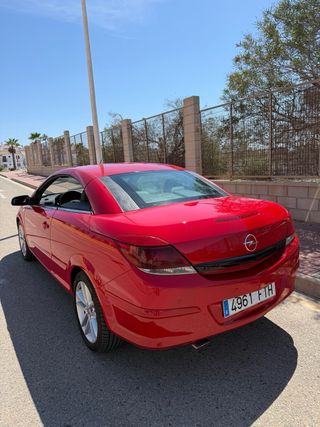 Opel Astra 2007