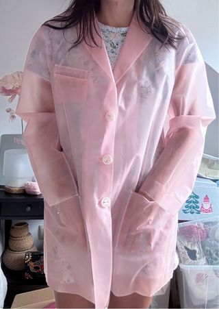 Gabardina Uterqüe rosa 