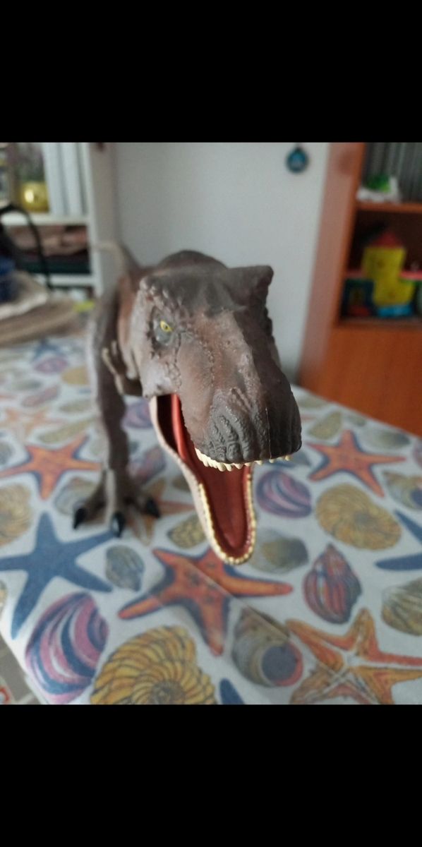Figura T-Rex Mattel