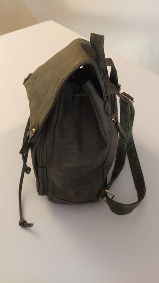 Mochila Greenwich Verde Militar Nueva